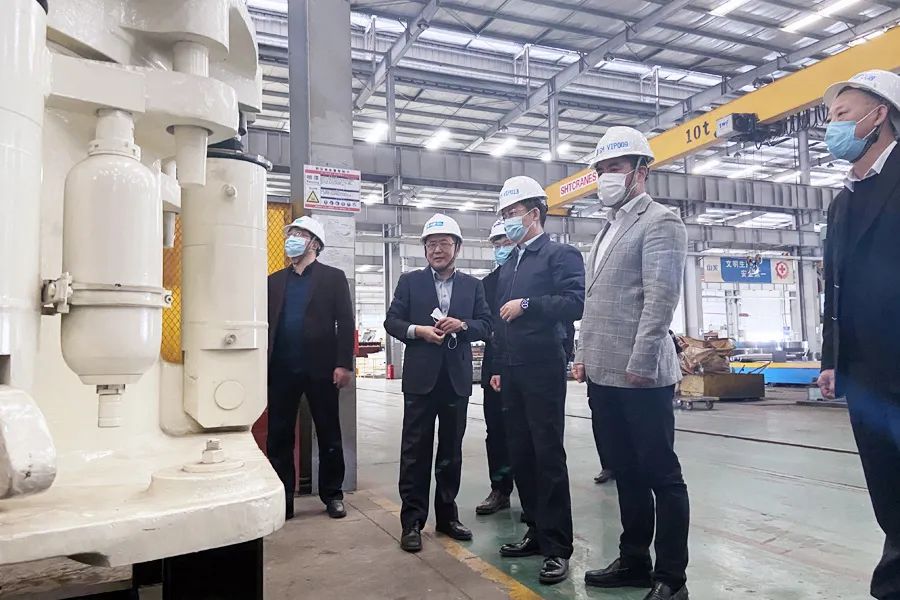 上海市奉贤区政协主席陈勇章一行莅临上海山美股份